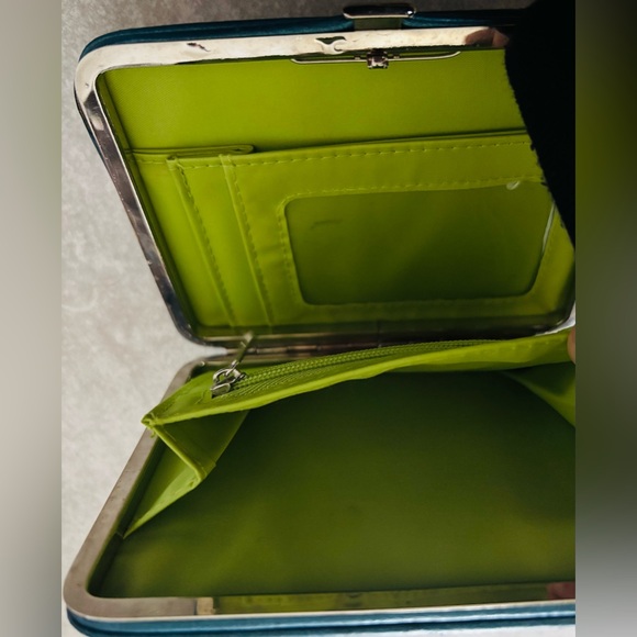 Chala Zip Around Owl Wallet - Picture 4 of 9